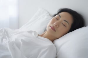 美容鍼で睡眠の質も向上！意外な効果とメカニズム